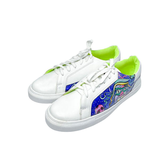Buy Doodle Mapuls - DOC WHITES CUSTOMISED SNEAKER Shoes | Slimjim India