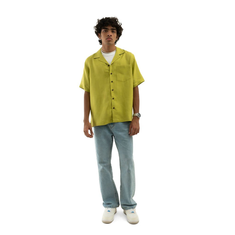 Load image into Gallery viewer, Buy Cannabie - ORIGINALS : Cuban Collar Hemp Shirt Solid Green Cuban Collar Hemp Shirt Solid | Slimjim India
