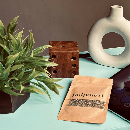 Buy Potpourri Godmix Herbal Mix Online on Slimjim India