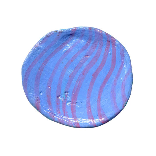 Buy Whimzee – Stoner Love Ashtray Ashtray | Slimjim India