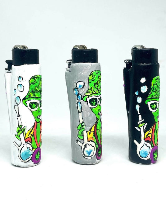 Buy Bong Boy - Custom Clipper Lighter Lighter | Slimjim India