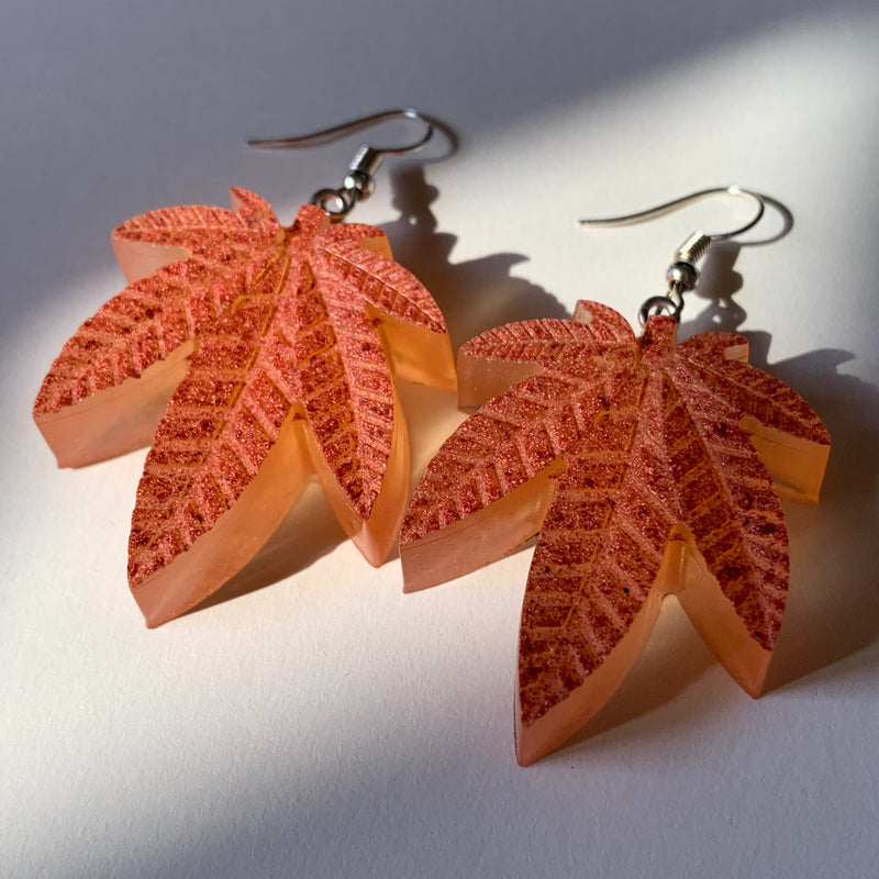Load image into Gallery viewer, The Leaf Earrings earrings Smoked Cannivore Blush 
