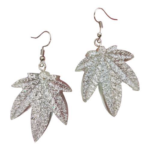 Load image into Gallery viewer, Buy The Leaf Earrings earrings Shiny Silver | Slimjim India
